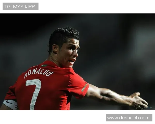 卡帕尼尼推出全新系列足球卡 C罗成为焦点球星引领收藏热潮